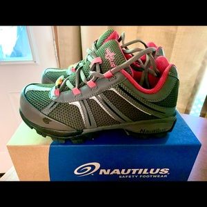 Nautilus steel toe shoes. 9.5